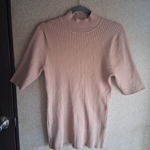 Madison Grey Sz XL Neutral Modest High Neck Career Wear Short Sleeve Sweater Top